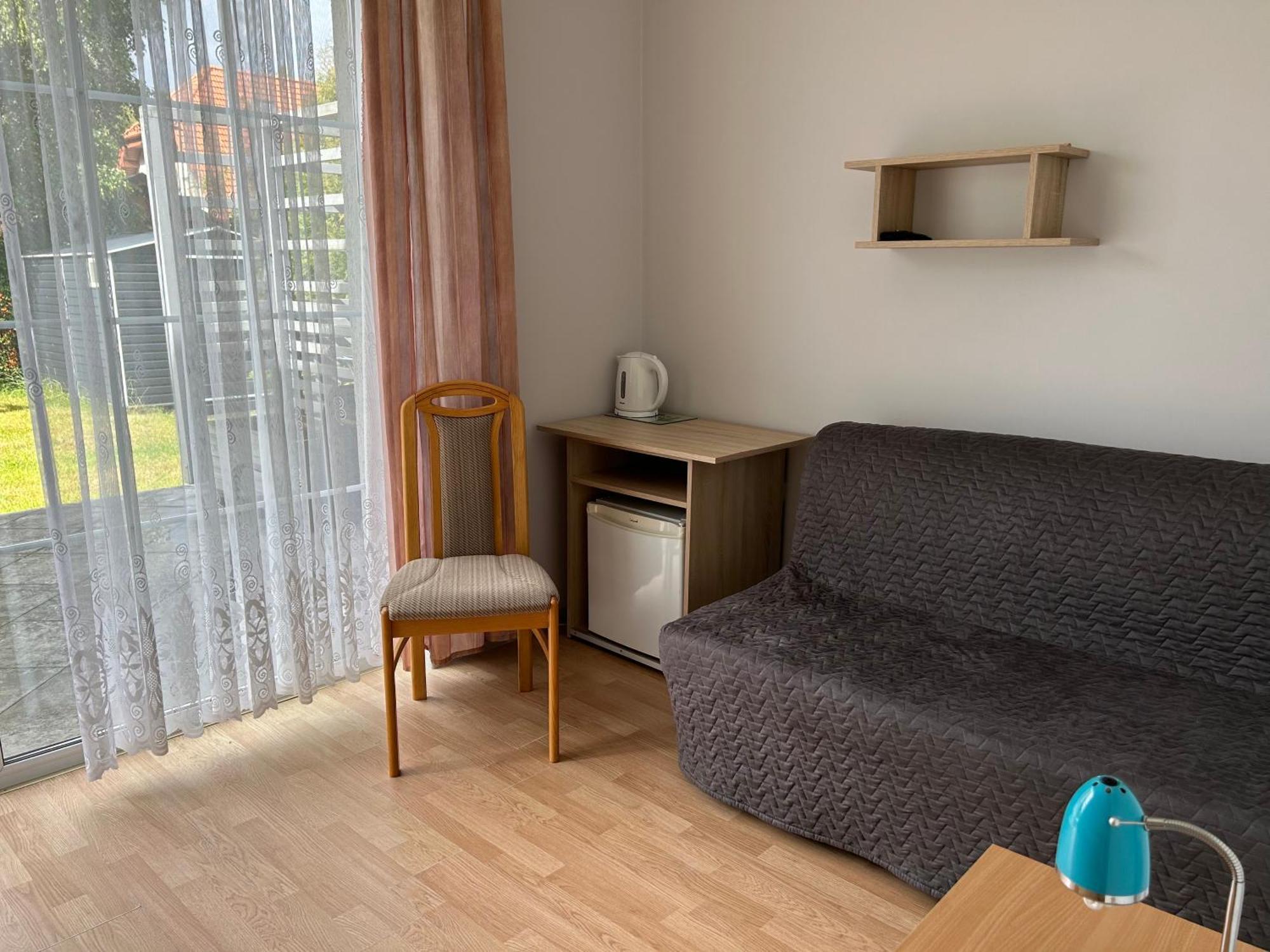 Dw Roza Wiatrow Appartement Dębki Buitenkant foto